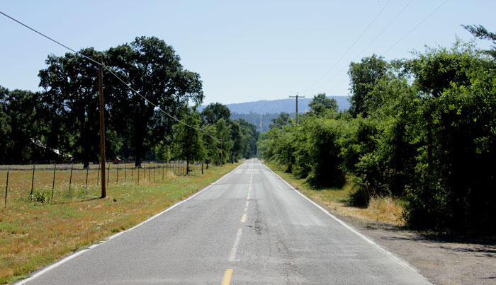 A view of Round Valley, California as seen from the highway.